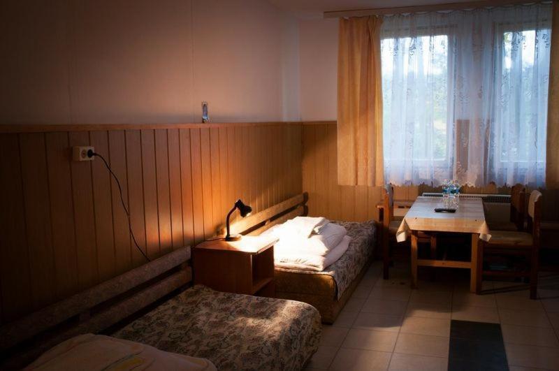 Centrum Szkolenia I Rekreacji Krasnobród الغرفة الصورة